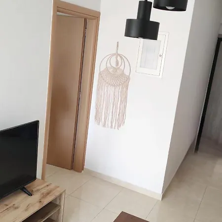 M&k House Apartment Rhodes City