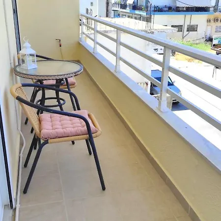 M&k House Apartment Rhodes City