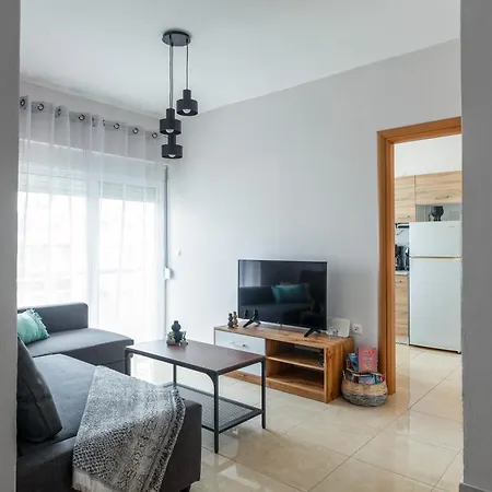 M&k House Rhodes City