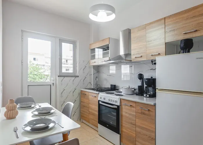 M&k House Rhodes City