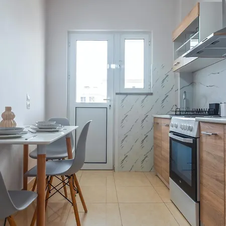 M&k House Apartment Rhodes City